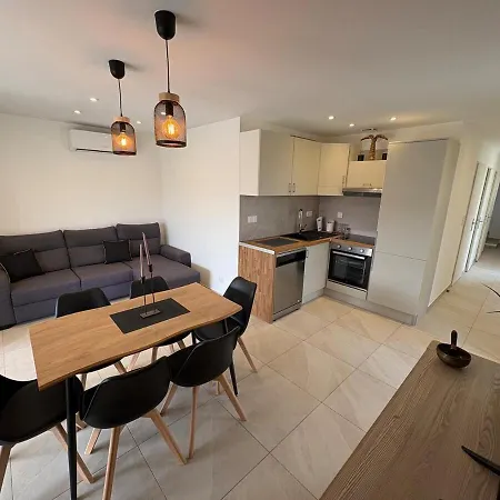 Casa vacanze Duplex Neuf Avec Terrasse Et Tropezienne Sanary-sur-Mer