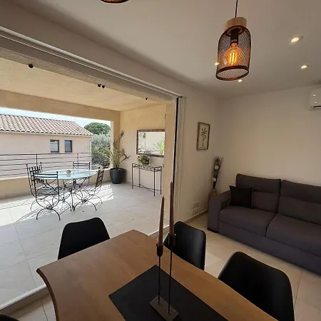 Casa vacanze Duplex Neuf Avec Terrasse Et Tropezienne